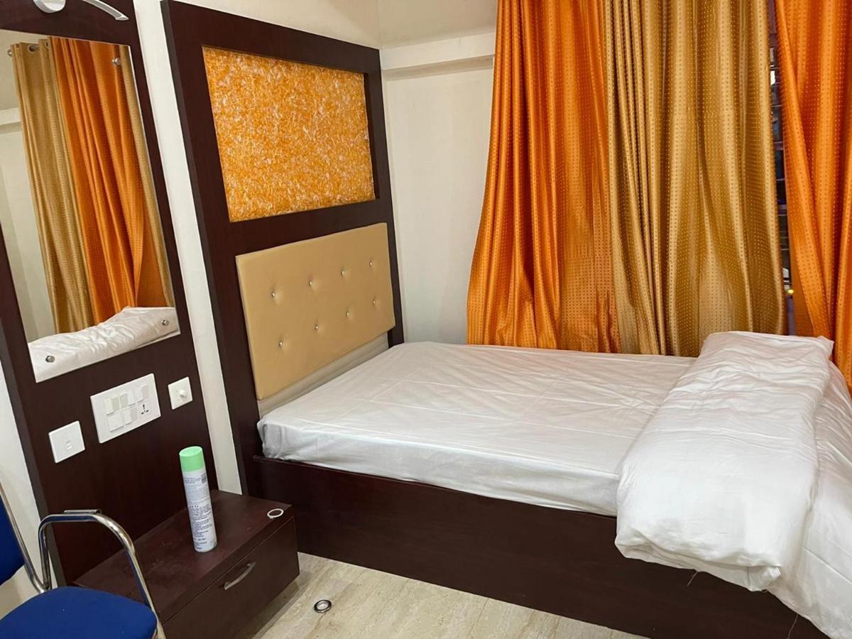 Hotel Bassac Residency Changanācheri Exterior foto